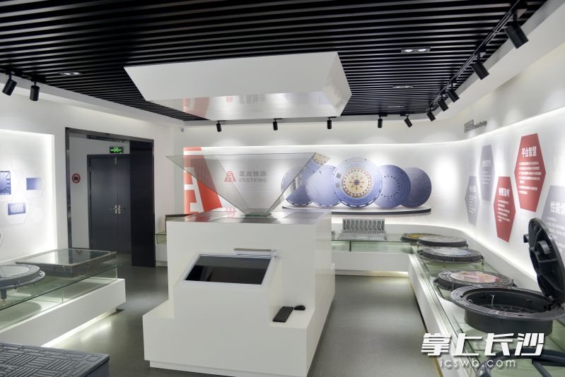 走进金龙智造 探秘智慧井盖，解锁城市水务“大智慧”